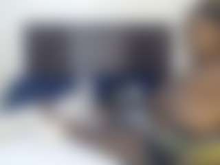 maudieye's Live Sex Cam Show