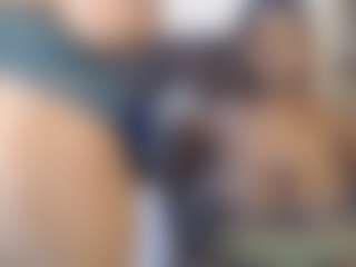 maudieye's Live Sex Cam Show