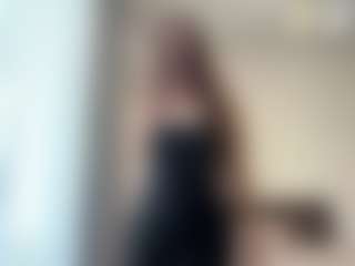 Live cam show with Lisa - New Teen (18+) on Camsoda