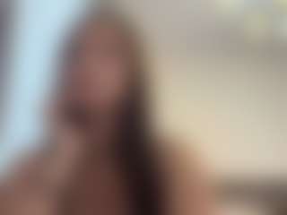 Live cam show with Lisa - Oil on Camsoda