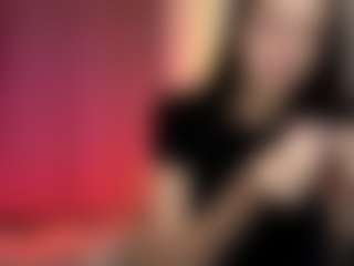 Live cam show with RegenaGustavson - Asshole Brown Hair on AdultVida.com