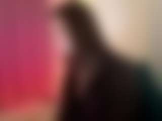 Live cam show with RegenaGustavson - Small Tits Brown Hair on livesuperchat.net