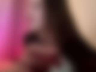 Live cam show with RegenaGustavson - Ahegao on Milfs Live