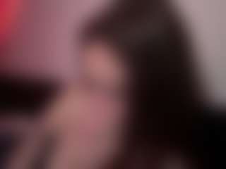 Live cam show with RegenaGustavson - Petite on Camsoda
