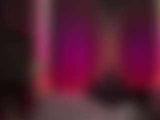 Live cam show with RegenaGustavson - Gape on Camsoda