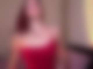 Live cam show with RegenaGustavson - College Brown Hair on Camsoda