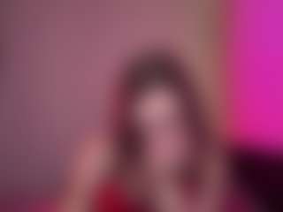 Live cam show with RegenaGustavson - Wild on Camsoda