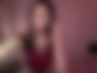 Live cam show with RegenaGustavson - Spy Brown Hair on Mixed Magazine Live