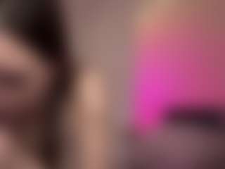 Live cam show with RegenaGustavson - Spy Brown Hair on Camsoda