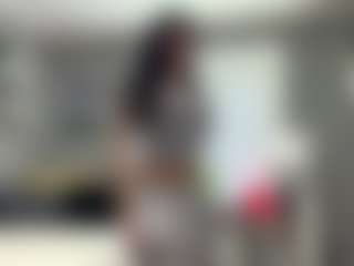 Live cam show with Tory - Nipple Piercings on Stripli.com