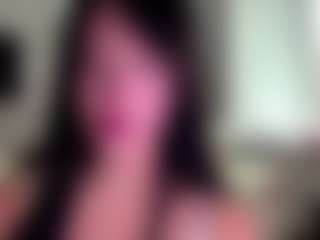 Live cam show with Tory - Nipple Piercings on Dolls Live