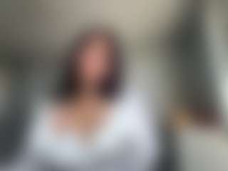 SkyeLondagin's Live Sex Cam Show