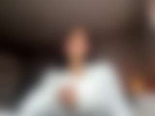 SkyeLondagin's Live Sex Cam Show