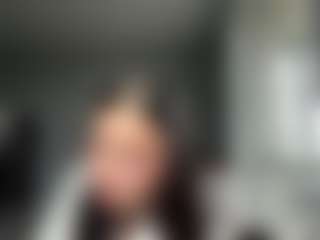 SkyeLondagin's Live Sex Cam Show