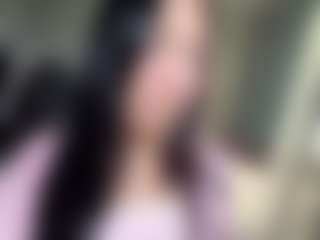 Live cam show with SkyeLondagin - New Brown Eyes on Gym Cam Girls