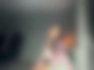 SkyeLondagin's Live Sex Cam Show