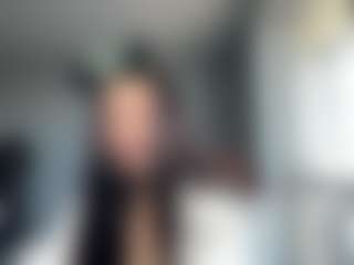 SkyeLondagin's Live Sex Cam Show