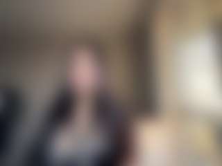 SkyeLondagin's Live Sex Cam Show