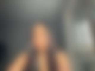 SkyeLondagin's Live Sex Cam Show
