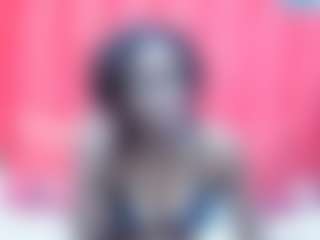 brunettenaomie's Live Sex Cam Show