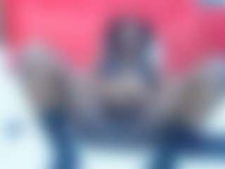 brunettenaomie's Live Sex Cam Show