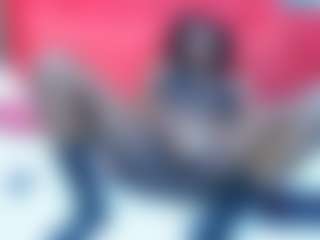 brunettenaomie's Live Sex Cam Show