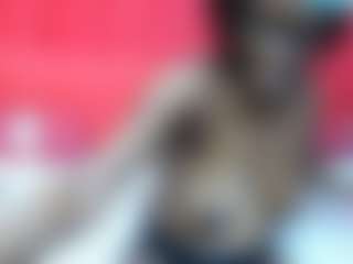 brunettenaomie's Live Sex Cam Show