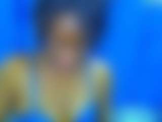 brunettenaomie's Live Sex Cam Show