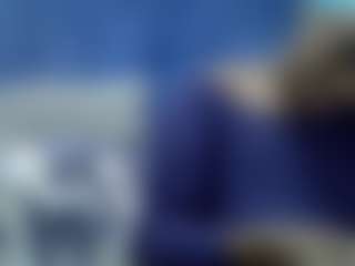 Live cam show with brunettenaomie - Middle Aged on camtv