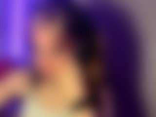 Live cam show with Casey - Squirt Teen (18+) on sexylive.show
