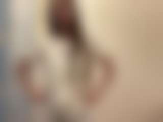 Live cam show with Lily - Teen (18+) on Camsoda
