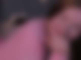 ElsaJein's Live Sex Cam Show
