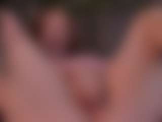 ElsaJein's Live Sex Cam Show