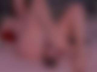 ElsaJein's Live Sex Cam Show