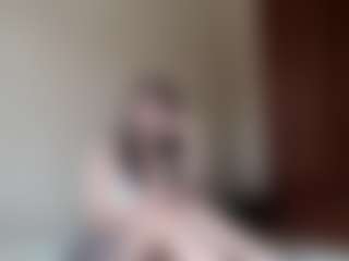 LouSumida's Live Sex Cam Show