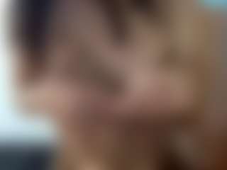 LouSumida's Live Sex Cam Show