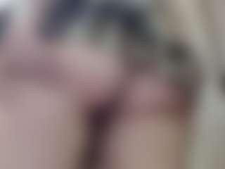 LouSumida's Live Sex Cam Show