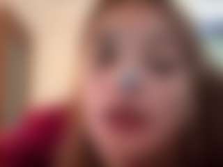 Live cam show with Leila - Hairy Pussy on Camsoda