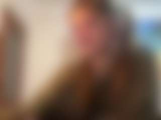 Live cam show with Leila - Striptease Teen (18+) on SinfulBabes