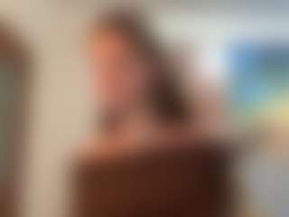 Live cam show with Leila - Teen (18+) on Camsoda
