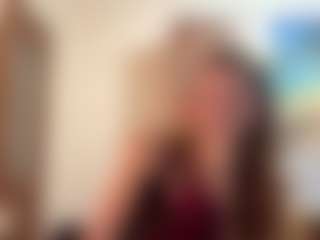 Live cam show with Leila - Drinking on livesuperchat.net