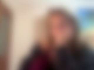 Live cam show with Leila - Blonde Hair Cum on sexylive.show