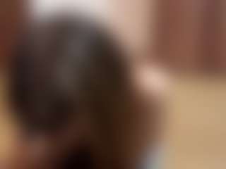 Live cam show with Leila - Blonde Hair on sexylive.show