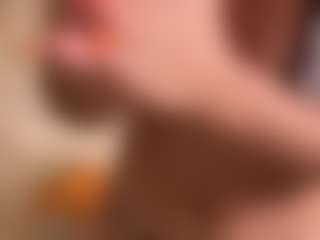 fizzyPeachX's Live Sex Cam Show