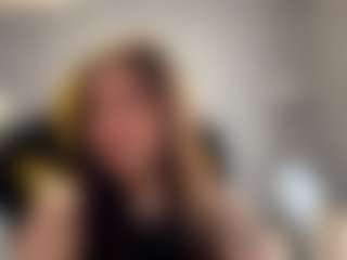 Live cam show with AngelitaKarter - Teen (18+) on Camsoda