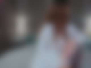 Live cam show with BilliBierkortte - New Shaved Pussy on Soda Cam