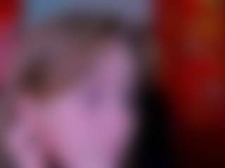 chloe-cutie's Live Sex Cam Show