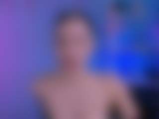 chloe-cutie's Live Sex Cam Show