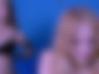 chloe-cutie's Live Sex Cam Show