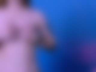 chloe-cutie's Live Sex Cam Show